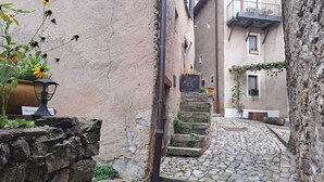 Nicht klassifiziertes Bild, 2 von 14, Schaltfläche