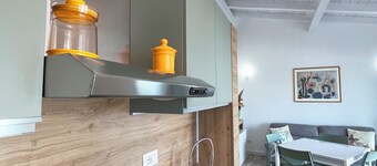 Villa Dolce Vita-new villa with garden 5 minutes from the beach 