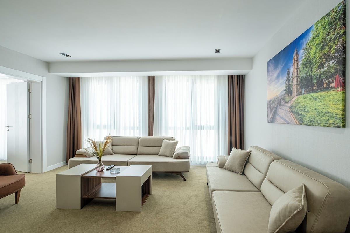 Family Room with Balcony | Sengetøy i egyptisk bomull, sengetøy av topp kvalitet og minibar