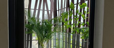 Luxury Duplex, City View | Terrace/patio