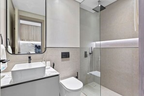 Hair dryer - Sun-Kissed Studio with Warm Terracotta Details (Dubai)