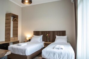 2 bedrooms, free WiFi - Egli's boutique (Lavreotiki)