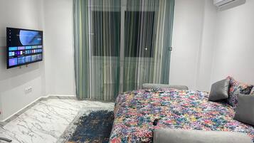 4 chambres, fer et planche Ă repasser, lit parapluie, Wi-Fi