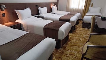 In-room safe, blackout curtains, free WiFi