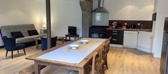 Authentic Cottage in Villemurlin with Garden and Parking