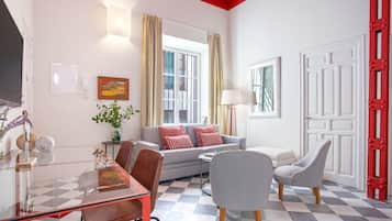 Comfort Apartment | Living area | TV