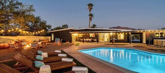 Gorgeous 5br/3bath home with resort-like backyard