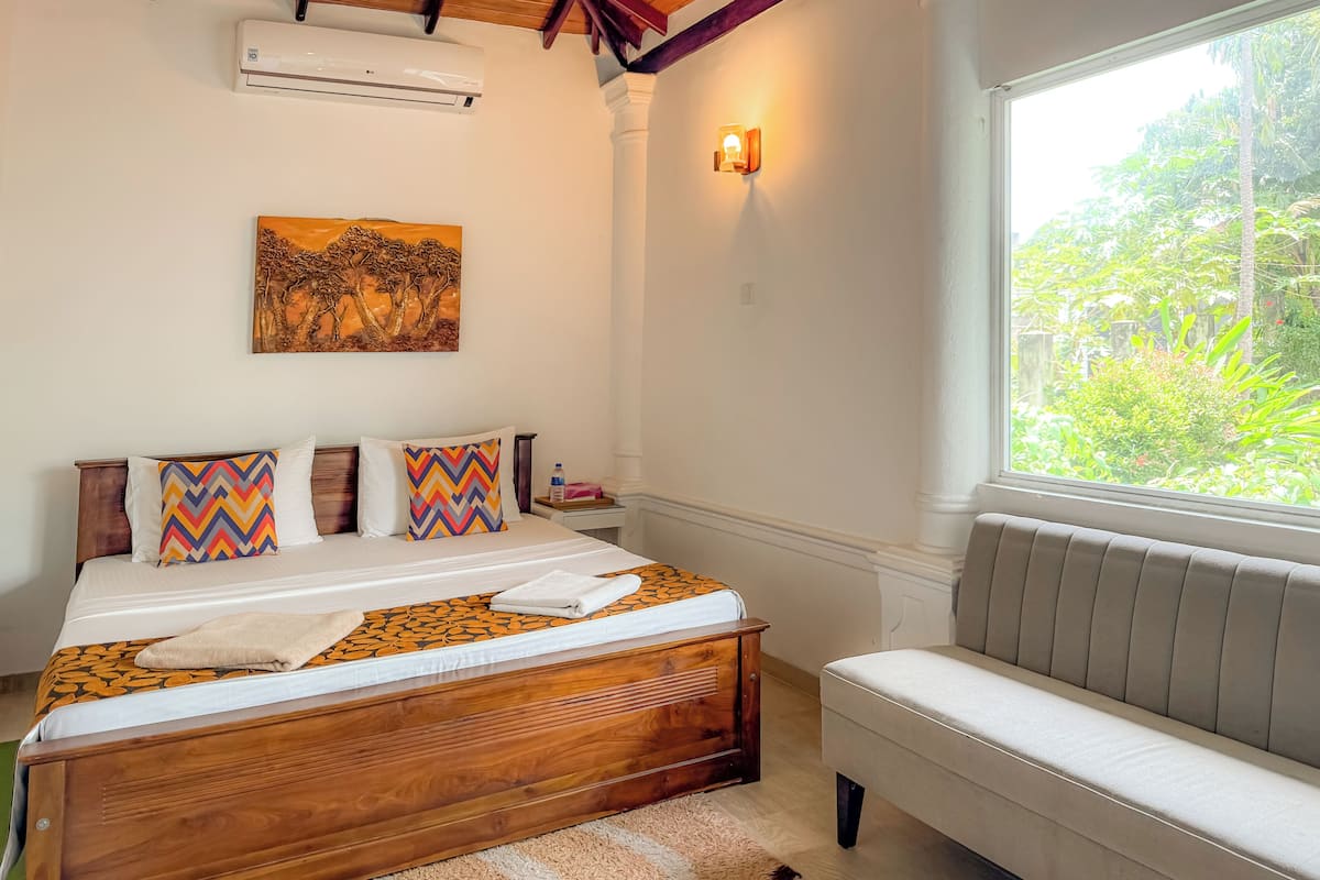 Standard Double Room | Free WiFi