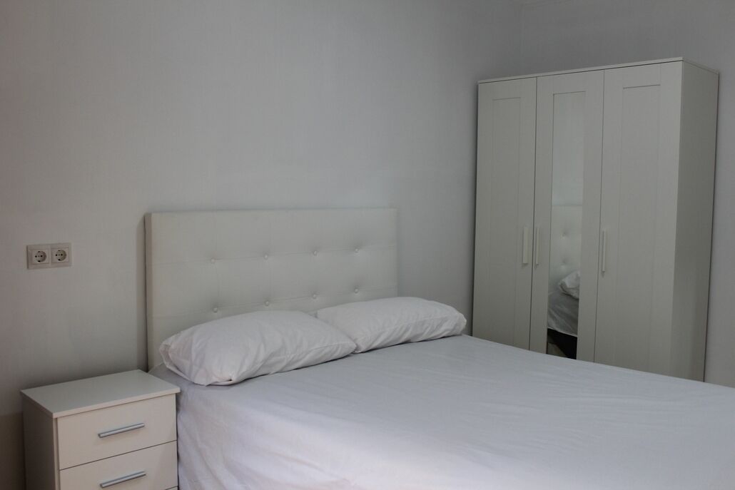 7 chambres, bureau, Wi-Fi gratuit, draps fournis