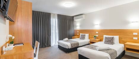 Luxury Triple Room