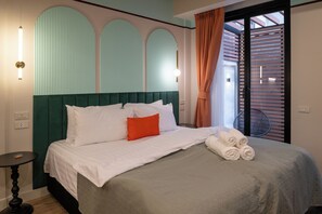 Zimmersafe, individuell dekoriert, individuell eingerichtet