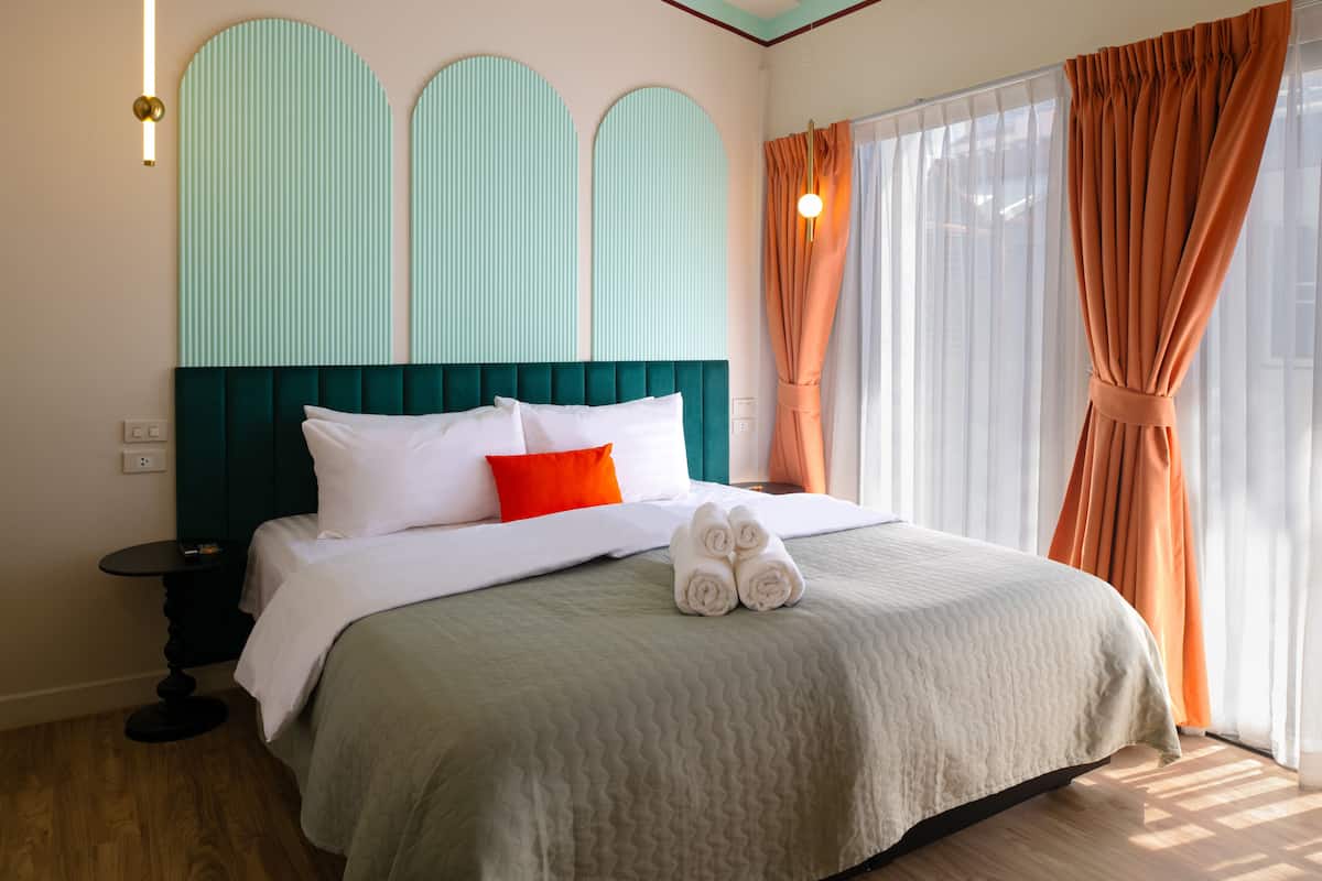 Standard-Doppel- oder -Zweibettzimmer, 1 Schlafzimmer, Kochnische, Blick auf den Innenhof