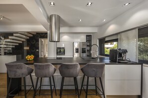 Fridge, oven, stovetop, dishwasher - Villa Bonavia ZadarVillas (Zadar)