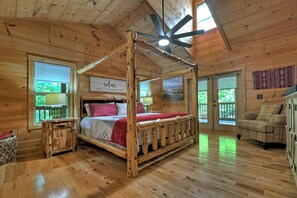 5 bedrooms, iron/ironing board, free WiFi, bed sheets