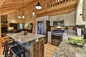 Fridge, microwave, oven, stovetop - Pet-friendly, lake-front cabin w/outdoor fireplace, dock with canoe (Ellijay)