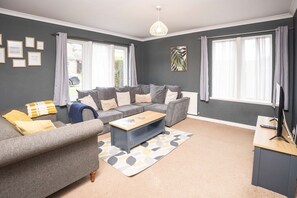 TV - Large House | Convention Centre | 20% Discount (Harrogate)