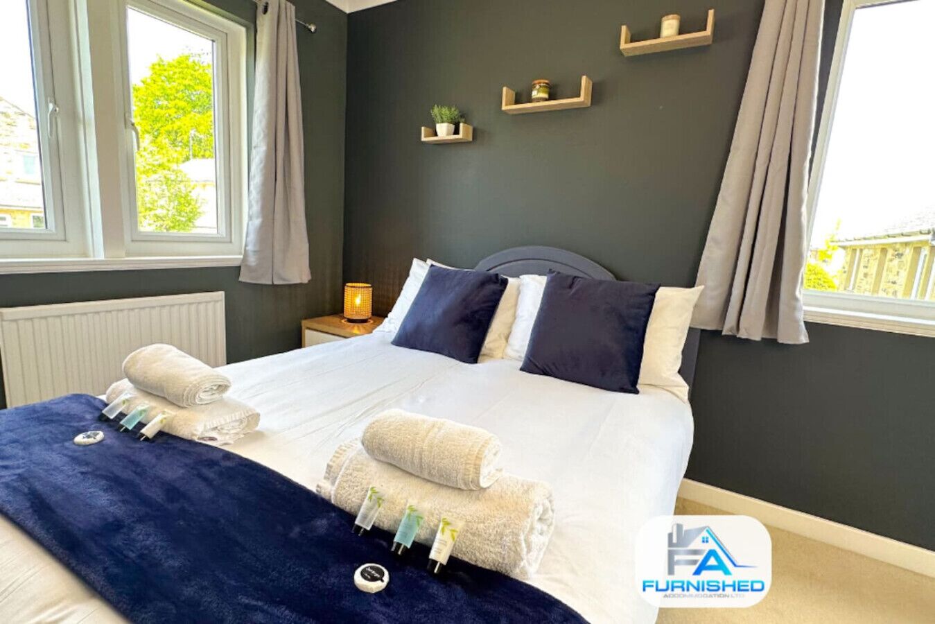 4 bedrooms, desk, iron/ironing board, WiFi