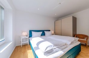 2 chambres, fer et planche à repasser, Wi-Fi gratuit, draps fournis