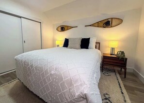 3 bedrooms, WiFi, bed sheets