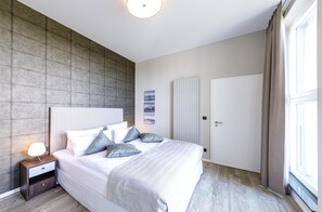 1 dormitori, planxa i posts de planxar, wifi gratuïta i roba de llit