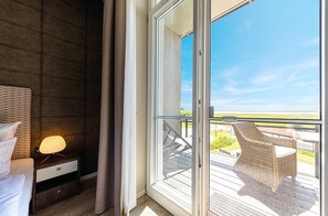 Interior - Kleine Welle vacation apartment with south-facing view of the Saaler Bodden (Wustrow)