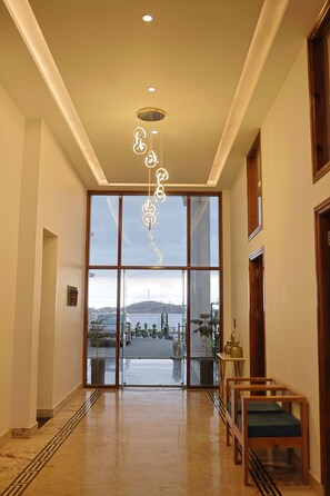 Lobby - The Uttrayan (Chakrata)