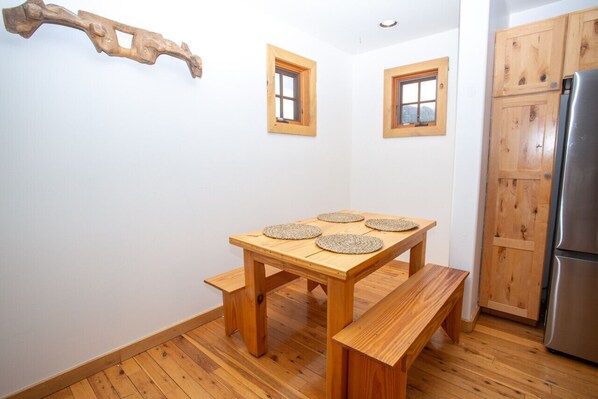 تناول ال طعام