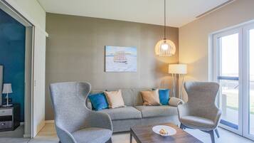 Fernseher, Stereoanlage