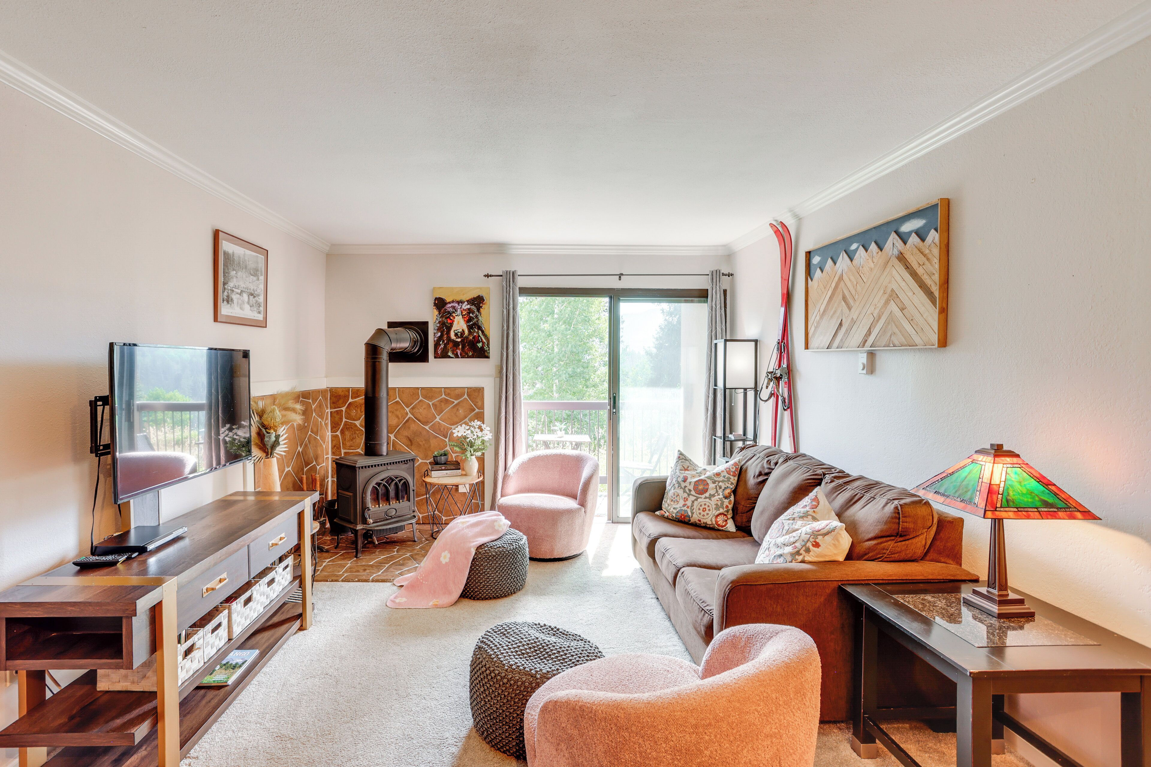 Apartment (2 Bedrooms) | Front of property