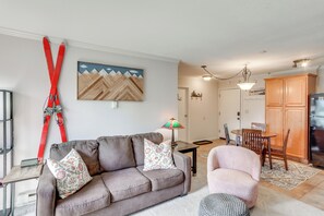 Apartment (2 Bedrooms) | Interior - Skiing & Hiking: Mtn-view Condo in Durango! (Durango)