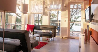 Vacation apartment "Fischadler" with terrace in Jabel an der Müritz
