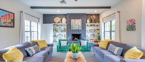 House (3 Bedrooms) | Front of property