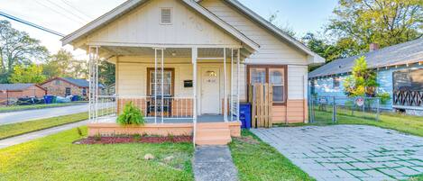 Apartment (0 Bedroom) | Front of property