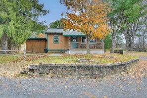 House (2 Bedrooms) | Interior - 2 Mi to Lake Champlain: Cabin w/ River Access! (Peru)