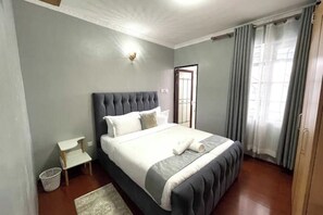 3 Schlafzimmer, Bügeleisen/Bügelbrett, WLAN, Bettwäsche