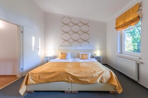 2 bedrooms, free WiFi, bed sheets - Vacation apartment Haubentaucher on Lake Loppin (Jabel)