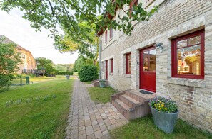 Exterior - Vacation apartment Eisvogel in Loppin (Jabel)
