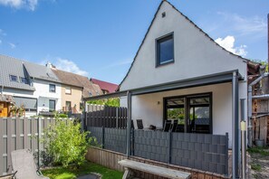 Terrace/patio - Vacation home Charlotta - your retreat in the spa town of Waren (Müritz) (Waren (Müritz))