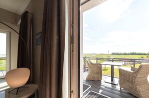 Interior - 5-star vacation apartment Störtebeker Suite in the Baltic seaside resort of Wustrow (Wustrow)