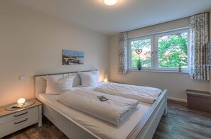 2 habitaciones, wifi gratis y ropa de cama 