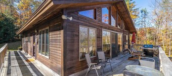 Mountain View 3-BR Retreat Near Okemo