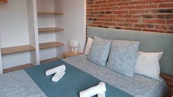 2 Schlafzimmer, Bügeleisen/Bügelbrett, Reisekinderbett, kostenloses WLAN