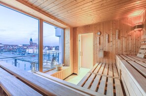Sauna - Ground floor 5-star vacation apartment Leonie with large terrace (Waren (Müritz))