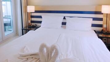 1 chambre, bureau, Wi-Fi gratuit, draps fournis