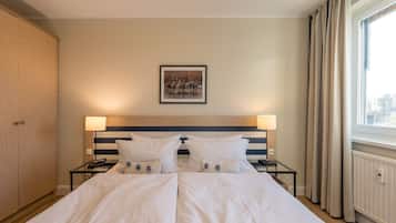 1 dormitorio, escritorio, wifi gratis y ropa de cama