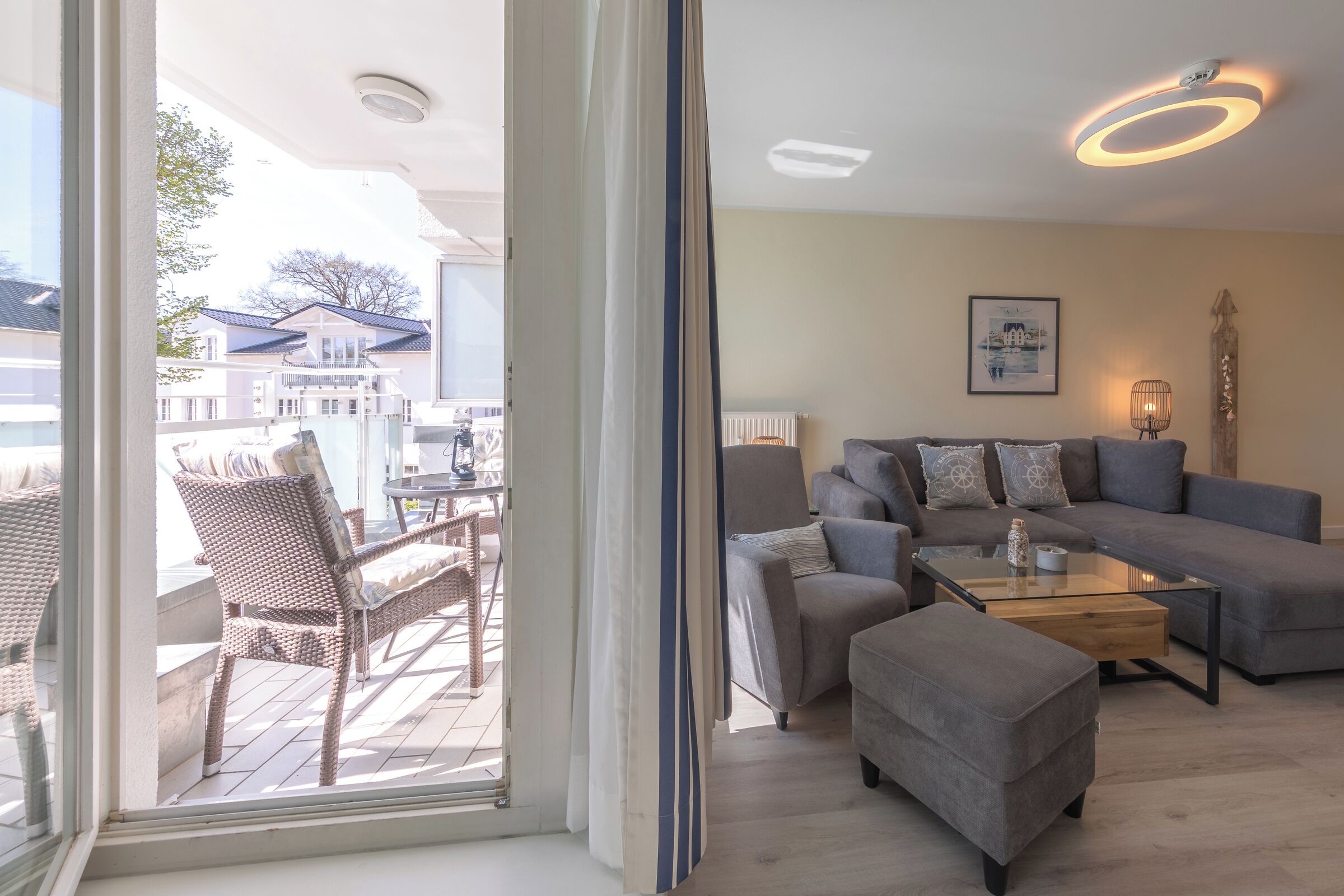 Fernseher, Stereoanlage