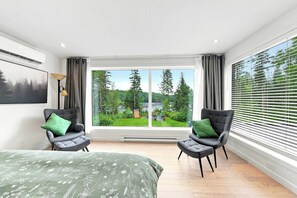 4 bedrooms, iron/ironing board, WiFi, bed sheets - Spa & River | Le Saint-Gabriel (Saint-Gabriel-de-Valcartier)