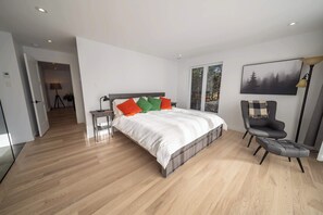 4 chambres, fer et planche à repasser, Wi-Fi, literie fournie