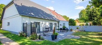 "Landidylle" Vacation Home in Sembzin near Lake Müritz