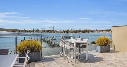 Waterfront On Market - Merimbula
